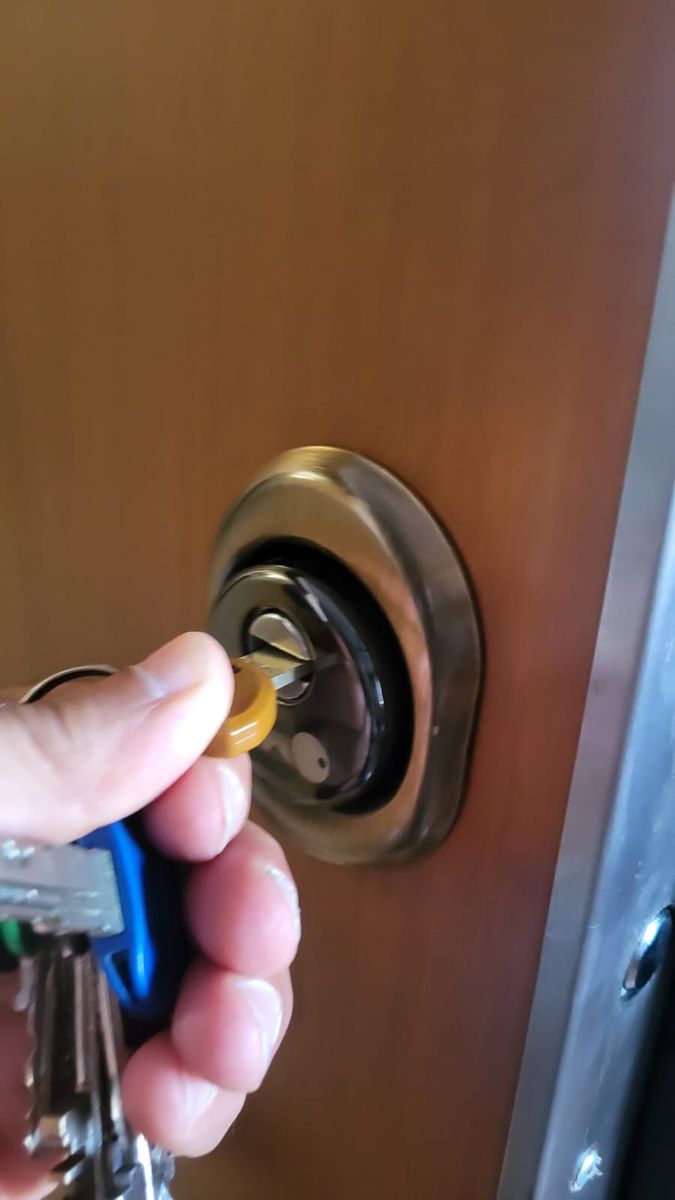 Cilindro di alta sicurezza con chiave